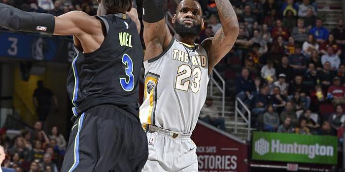  比勒菲尔德防守漏洞百出遭惨败